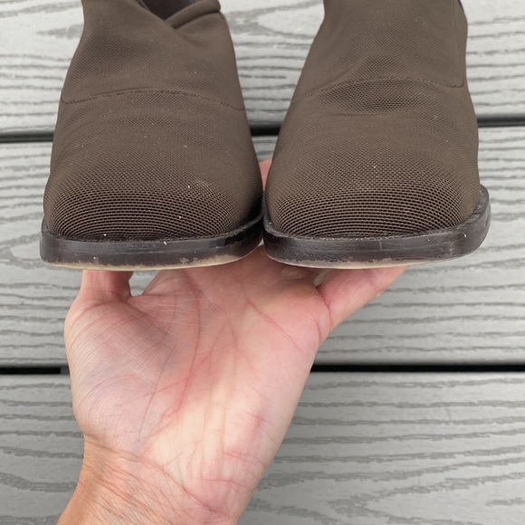 Donald J Pliner Vintage Brown Leather & Fabric Square Toe Shoe | size 7 - Picture 10 of 11